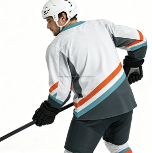 Maillot de hockey sur glace personnalisé en maille écologique 260g, col en V, manches longues, impression numérique par sublimation, polyester respirant, pour équipe masculine - Product Image 3