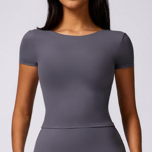 Camiseta Corta para Mujer, 180 g/m², Cuello Redondo, Corte Ajustado, Logotipo Personalizado, Impresión Serigrafiada, Ropa Urbana, Top de Punto para Mujer - Product Image 2