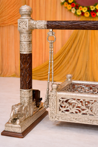 Decoración para Cuna de Bebé con Aspecto de Plata Alemana, Desmontable, Duradera, de Madera de Teca, Color Personalizado, Nueva Llegada, para Bodas y Eventos, DSTExports - Product Image 5