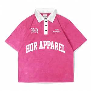 เสื้อเชิ้ตผู้ชายสีชมพูทรงปกติ แขนสั้น ผ้าฝ้ายถัก ระบายอากาศได้ดี น้ำหนัก 320 กรัม แต่งขอบตัดสี  โลโก้พิมพ์ด้านหน้า - Product Image 1