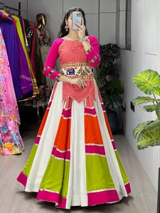 Lehenga Choli en coton multicolore spécial Navratri pour femmes, tenue de fête Garba Dandiya, vêtements traditionnels pour festivals, longueur au sol, séchage rapide - Product Image 5