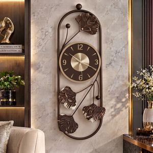 Horloge murale directe d'usine, vert crème, art botanique en métal, horloge à quartz, accent décoratif pour la maison, salon, par Falah International - Product Image 2