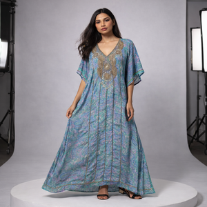 Robe de soirée sirène longue brodée pour femme, style moderne et haut de gamme |   Robe de soirée élégante pour mariages, galas, occasions spéciales, Inde - Product Image 2