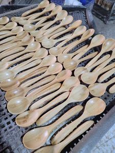 Premium Quality Modern Bamboo Long Handle Spoon Eco-Friendly Natural Wood Cooking Utensil for Camping Export VIETCHOICE - Product Image 4