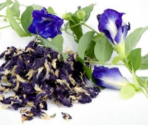 <b>Dried</b> Butterfly Pea Flower Natural Herbal Ingredient for Tea Blends and Skincare Products - Product Image 1