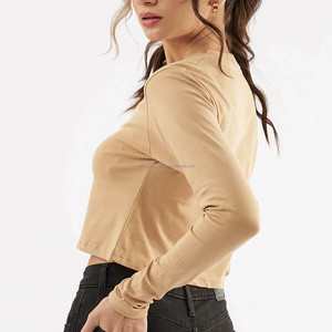 Débardeur court femme 2026 personnalisé avec logo, mignon, sans manches, 100 % coton, coupe classique, uni, respirant, écologique, idéal pour l'entraînement - Product Image 3