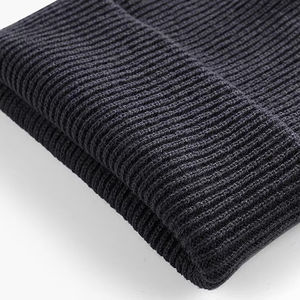 Nouveau style – Bonnets doux personnalisés en tricot pour l'hiver – Meilleure vente – Bonnets respirants pour temps frais - Product Image 3