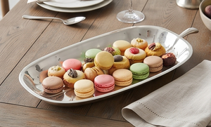 Plateau de service élégant en acier inoxydable avec motif feuille, finition métallique polie, poignée, usage résidentiel, compatible lave-vaisselle - Product Image 5