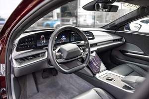 ข้อเสนอสุดคุ้มสำหรับ LUCID AIR TOURING รุ่นพรีเมียมมาตรฐานปี2023 - Product Image 2