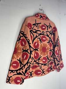 Kimono de mariage bohème |   Couverture de mariée brodée artisanale Suzani |   Veste en coton artisanale pour la mariée bohème - Product Image 6