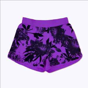 Short de course léger et confortable pour femme, coupe ajustée, impression par sublimation, idéal pour l'été et les activités de plein air - Product Image 3