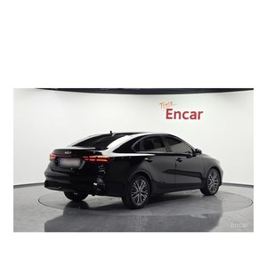 Para Kia K3 1.6 2022/7, Emisión Euro V, Volante a la Izquierda, Asientos de Cuero, Cámara Trasera - 22.078 km - Product Image 2