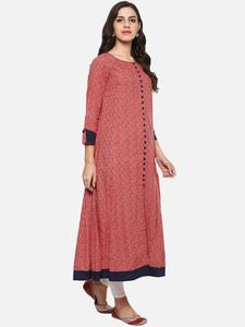 ชุดอานาร์กาลีคุร์ตาสีชมพูสำหรับผู้หญิง ผ้าเรยอน พิมพ์ลายเรขาคณิต ดีไซน์เนอร์ออกแบบ คอทรงกลม แขนสามส่วน เหมาะสำหรับชุดพื้นเมืองทั่วโลก - Product Image 4