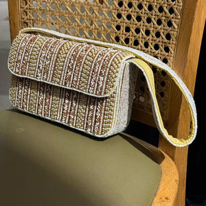Sac à main de luxe traditionnel indien, multicolore, orné de perles en verre de cristal, artisanat durable, accessoires de mode haut de gamme - Product Image 1