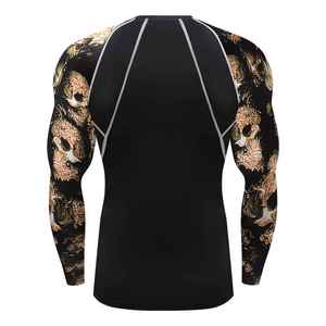 เสื้อรัดกล้ามเนื้อ MMA คุณภาพสูง ขายส่ง พิมพ์ลายตามสั่ง ระบายอากาศได้ดี ผลิตจากโพลีเอสเตอร์และไนลอน สำหรับผู้ใหญ่ ทั้งชายและหญิง เหมาะสำหรับกีฬายิวยิตสู MMA และ BJJ - Product Image 4