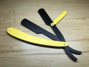 Rasoir droit professionnel pour barbier en acier inoxydable massif avec logo personnalisé et lame apparente - Product Image 2