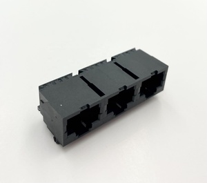 Conector Ethernet Hembra RJ45 LITE 1X3, Auto MDI/MDIX, Montaje en Orificio/Superficie, Tipo Tab 8p8c, Sin Blindaje, Termoplástico, Modelo G.F. - Product Image 2