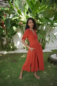 Robe longue en coton et lin pour femmes, manches courtes, coupe ample, col en V, décontractée, confortable, robe d'été - Product Image 3