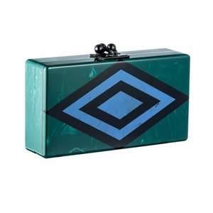 Bolso de Mano de Resina de Cristal Hecho a Mano por Diseñador, Elegante Accesorio de Moda para la Noche - Product Image 4