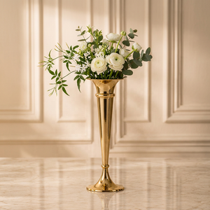 Jarrón de Metal Refinado con Forma de Columna Delgada y Acabado Brillante para una Exhibición Floral Sofisticada y Decoración de Interiores - Product Image 1
