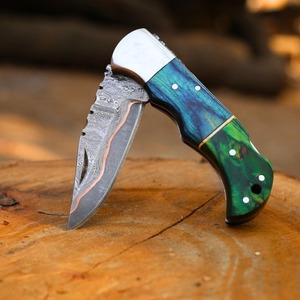 Couteau pliant de camping fait main à lame droite en acier Damas cuivré, avec étui en cuir de qualité DIY - Product Image 5