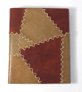 Diario Personalizado Hecho a Mano con Tapa Blanda y Cierre de Cuero, Regalo de Rajasthan, Camelon Exports - Product Image 4