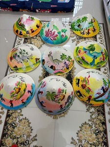 Sombrero Cónico Pintado a Mano de Primera Calidad, Sombrero Tradicional de Bambú para Decoración de Restaurantes Vietnamitas - Product Image 1