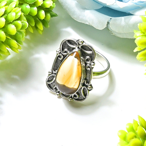 แหวนพลอยโอปอลธรรมชาติประดับเงินแท้ทรงกรอบ รุ่น AG-003 จาก Anvika Gems Jewels เหมาะสำหรับเป็นของขวัญวันครบรอบหรือหมั้นสำหรับผู้หญิง - Product Image 2