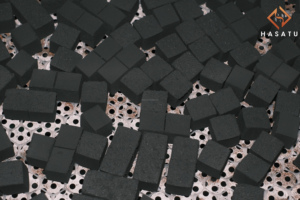 Charbon de coco pour chicha en cubes 26 mm, briquettes à cendres blanches pour les distributeurs de chicha - Product Image 1