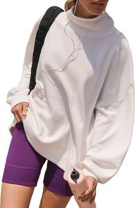 Pull à col roulé pour femme à manches longues en polaire épaisse avec logo personnalisé imprimé sur le devant et couleur personnalisée - Product Image 4