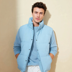 Chaleco acolchado con cremallera y botones para hombre, cuello alto, sin mangas, para invierno, estilo urbano, cálido y acolchado - Product Image 2