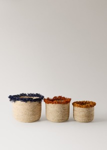 Juego de 3 cestas redondas de mimbre marino con bordes con flecos, cestas de almacenamiento hechas a mano, venta al por mayor, ecológicas, hechas en Vietnam - Product Image 1