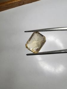 Saphir Jaune Naturel Facetté Pierre Précieuse Non Montée pour Fabricant et Exportateur de Bijoux de Luxe Haute Qualité - Product Image 3