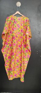 Vestido Kaftán Amarillo de Algodón Puro con Estampado a Mano, Estilo Indo-Occidental, Cintura Natural Asimétrica, Vestido Maxi Ecológico para Mujer - Product Image 1