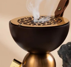 Quemador de incienso de resina de lujo, Mabkhara, incienso árabe de madera de agar y sándalo, decoración para el hogar con fragancia - Product Image 3