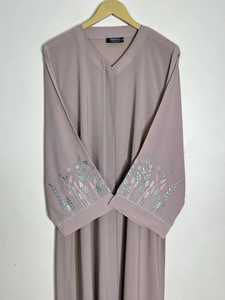 Vestido Musulmán Tradicional Bordado de Manga Larga, Túnica Islámica Modesta Hasta el Suelo para Mujer, Uso Diario, Estilo de Medio Oriente - Product Image 2