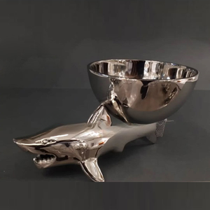 Support en métal argenté de qualité supérieure en forme de poisson pour vaisselle et bols de service, vente directe d'usine - Product Image 1