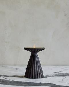 Ensemble de bougeoirs modernes noirs cannelés en fonte, texture côtelée, support pour bougies coniques, centre de table minimaliste pour salle à manger, décoration intérieure - Product Image 6
