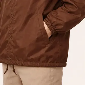 Veste de course pour homme avec logo personnalisé, marron forêt, imperméable, en polyester, écologique, légère, coupe-vent, patchwork géométrique - Product Image 5