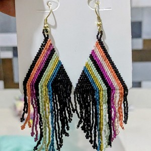Boucles d'oreilles multicolores style bohème en perles de verre Miyuki, pendantes, tendance, pour femme, idéales pour les soirées bohèmes - Product Image 3