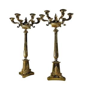 Candélabre en or de style antique, décoration de table en métal de haute qualité pour la maison de luxe, pour les dîners formels et les mariages - Product Image 5