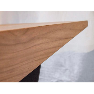 Moderno Mueble para TV de Madera Maciza Asimétrico con Patas de Metal Negro - Product Image 3