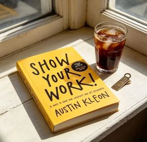 Montrez votre travail : 10 façons de partager votre créativité et de vous faire découvrir par Austin Kleon - Product Image 3