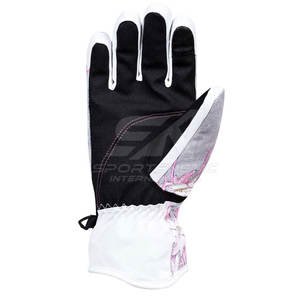 Guantes de esquí premium para actividades en la nieve con diseño de agarre cómodo para viajes de invierno al aire libre. - Product Image 3