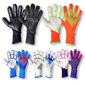 Gants de football, nouvelle conception, meilleure qualité, vente en gros, respirants, OEM, pour gardiens de but, pour joueurs. - Product Image 3