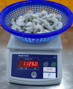 Vietnam High Quality Frozen Vannamei <b>Shrimp</b> Headless Tail on Size 26-30 Raw Peel Deveined Bulk Bag Good Price - Product Image 3