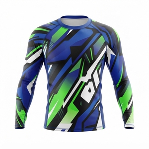Rashguard Personalizado con Logotipo para Hombre, Artes Marciales, BJJ, Grappling, Sublimado en Verde y Azul - Product Image 1