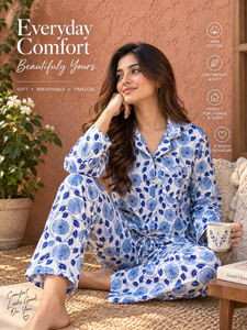 Magnifique ensemble de pyjama d'été bleu floral écologique et doux pour femme, chemise de nuit blanche imprimée avec boutons classiques, coupe décontractée - Product Image 1