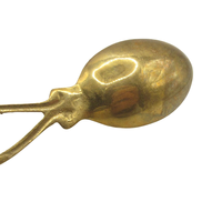Cuillère décorative vintage en laiton, manche ajouré orné, motif floral géométrique, louche en métal faite à la main, cuillère de service élégante, vaisselle raffinée