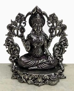 Estatua de Lakshmi Hecha a Mano en Latón con Acabado Plateado, Fundición en Cera, Ídolo de la Diosa Laxmi, Decoración para el Hogar o Templo - Product Image 1